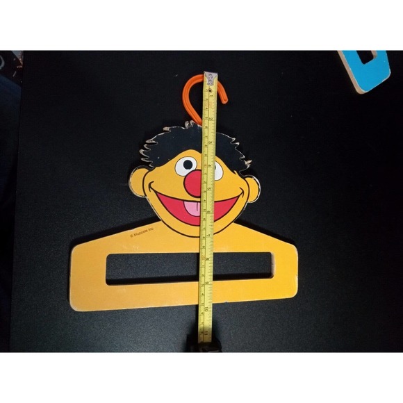 Vintage Lot of 2 Sesame Street Clothes Hangers Boards - Cookie Monster, Ernie - Picture 7 of 7